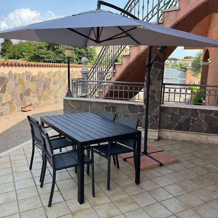 Villa Ines Ardea Exterior photo